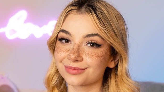 Who Is Demi Hawks? Biography, Age, Career, Height, Boyfriend & Net Worth 2026